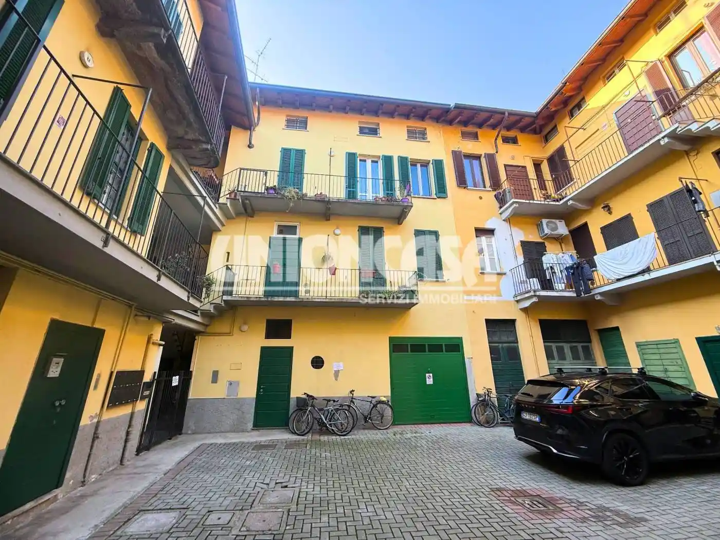 Rustico - Casale in vendita a Saronno