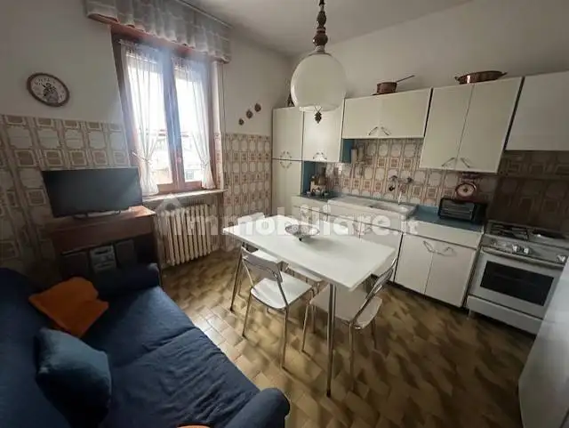 Trilocale buono stato, secondo piano, Cerano - foto 4