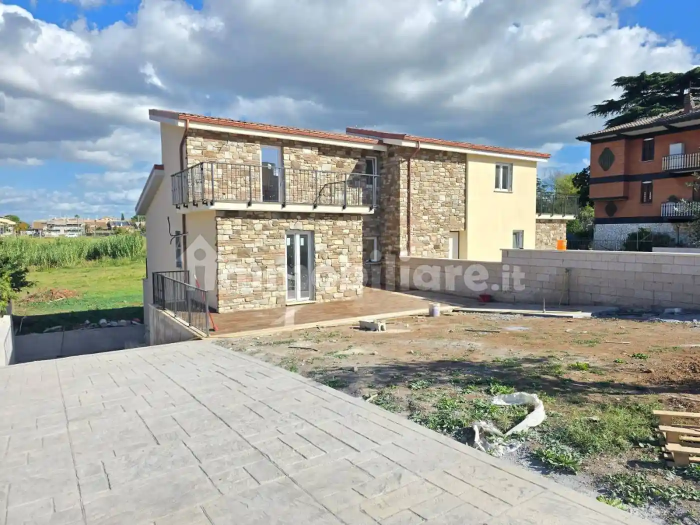 Villa bifamiliare via del Casale Antonioni 18, Tor Vergata, Roma - foto 2