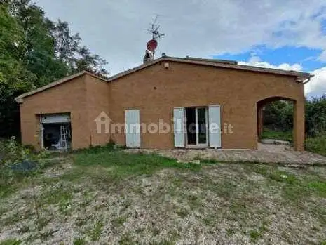 Villa in asta a Monte Grimano Terme