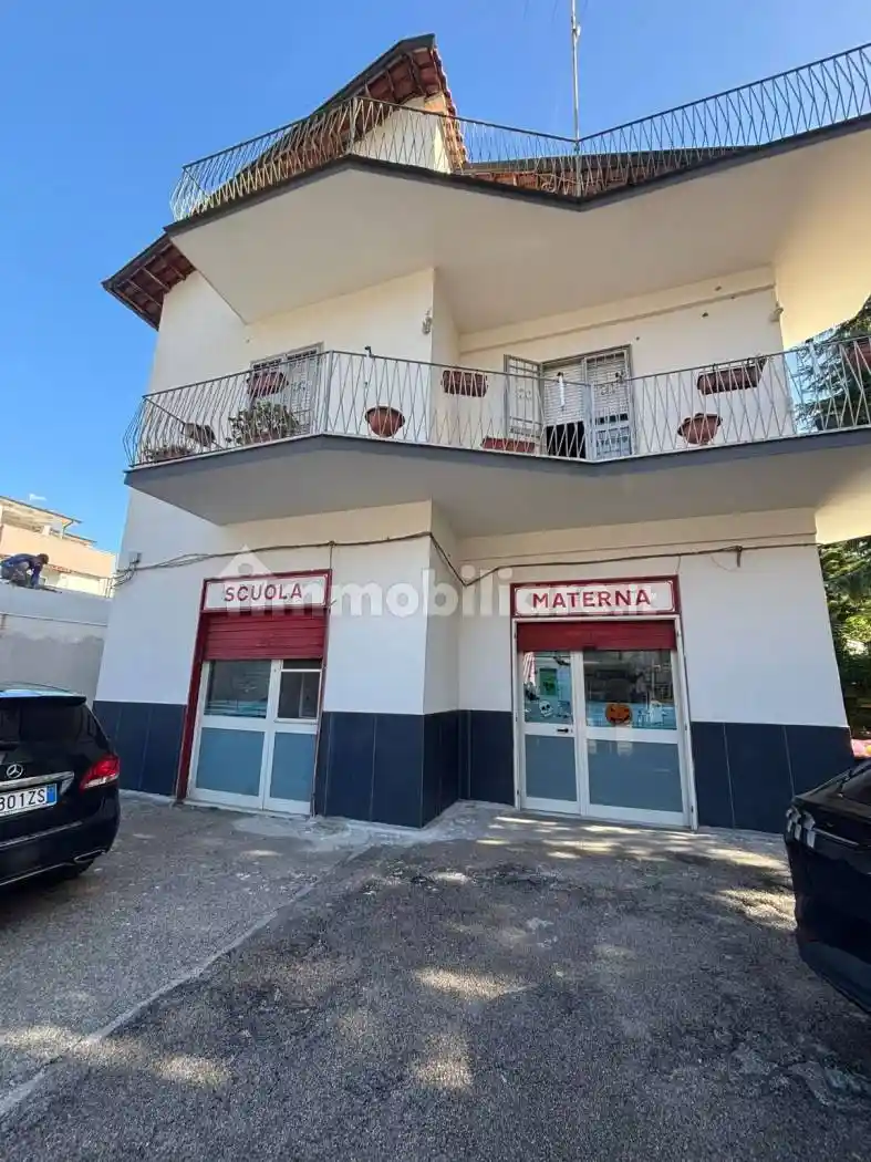 Palazzo - Edificio - foto 2