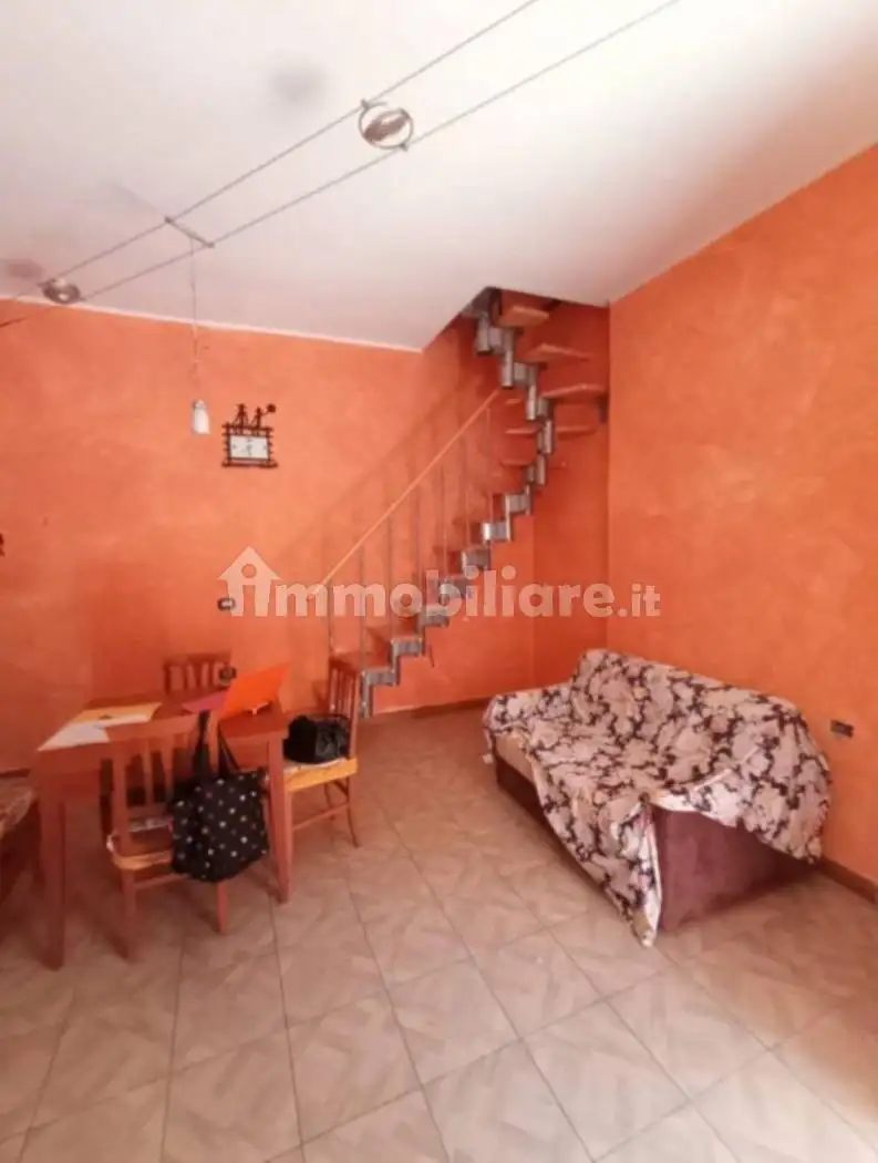 Appartamento all'asta via Fratelli Colagrossi 29/A, Colonna - foto 4