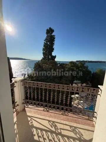 Appartamento in vendita a Gardone Riviera