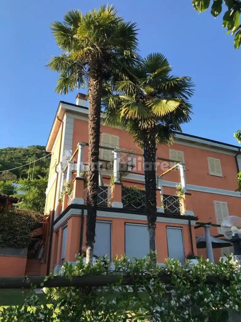Villa plurifamiliare, buono stato, 388 m², Suna, Verbania - foto 4