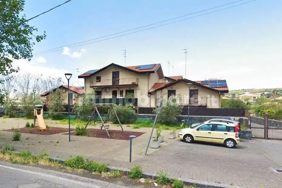 Appartamento in vendita a San Giovanni la Punta