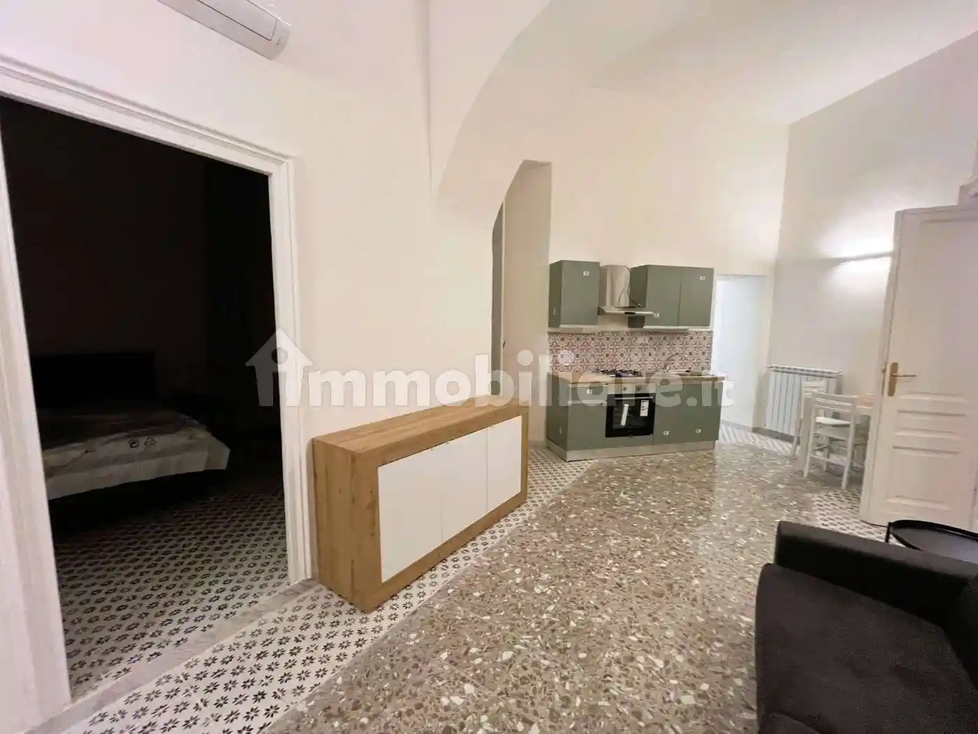 Bilocale piazza NICOLA AMORE, Centro Storico, Napoli - foto 5