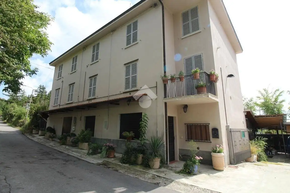 Casa indipendente in vendita a Langhirano