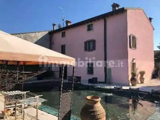 Casa indipendente in vendita a Zevio