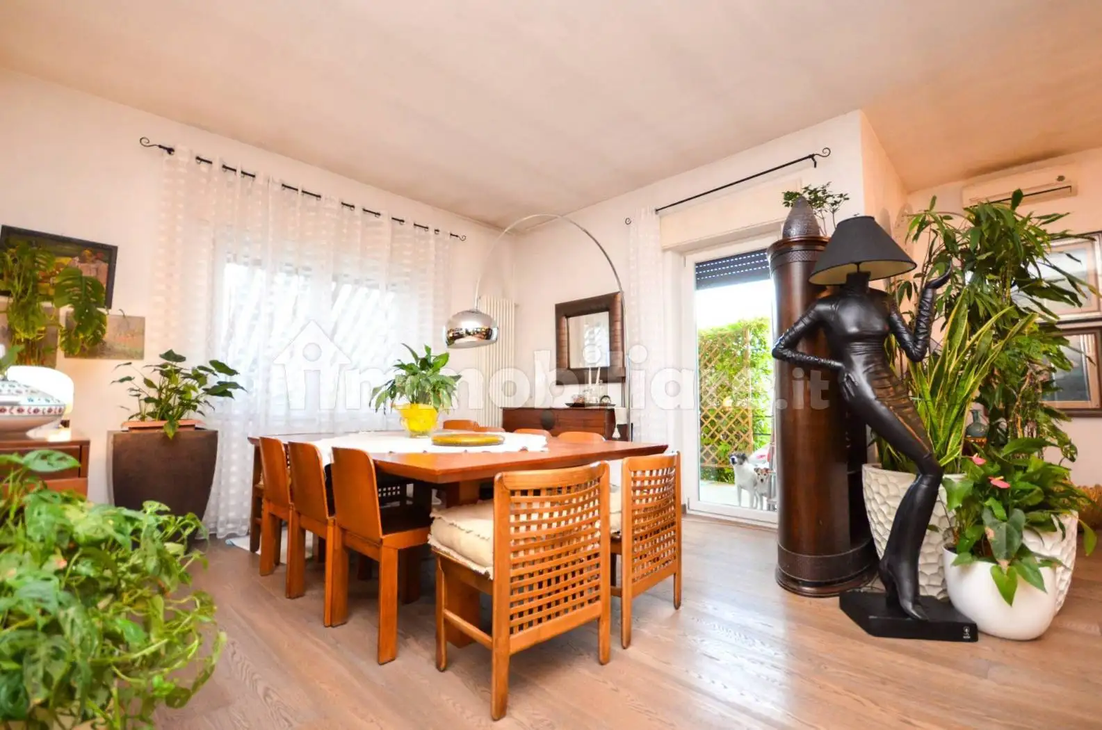 Villa in vendita a Costabissara