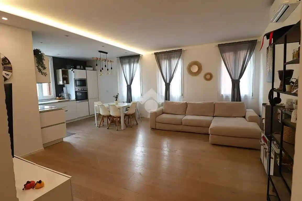 Bilocale Campo De La Celestia 5, San Francesco della Vigna, Venezia - foto 3