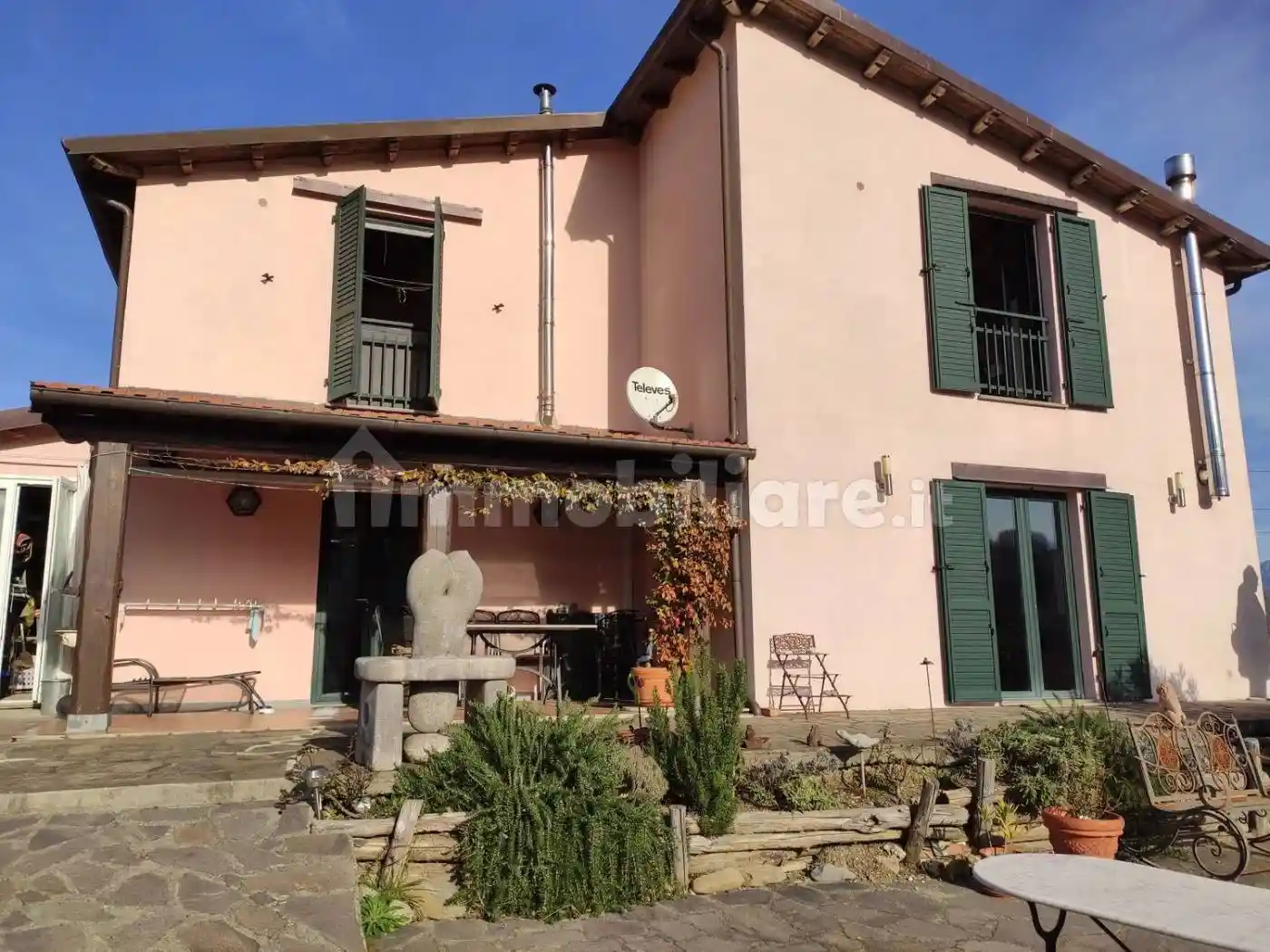 Villa in vendita a Aulla