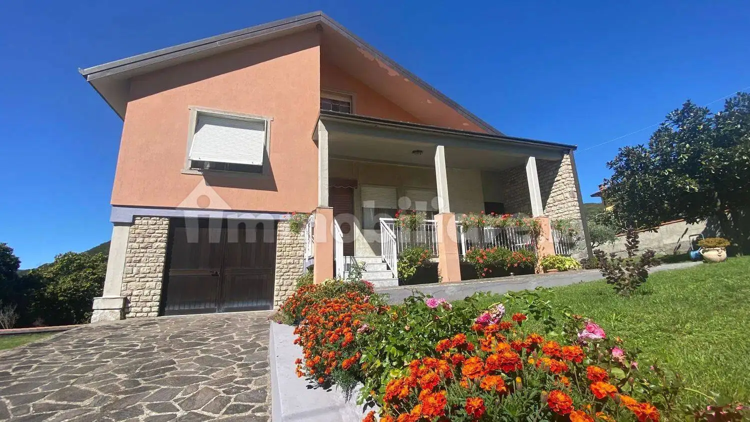 Villa in vendita a Casola in Lunigiana