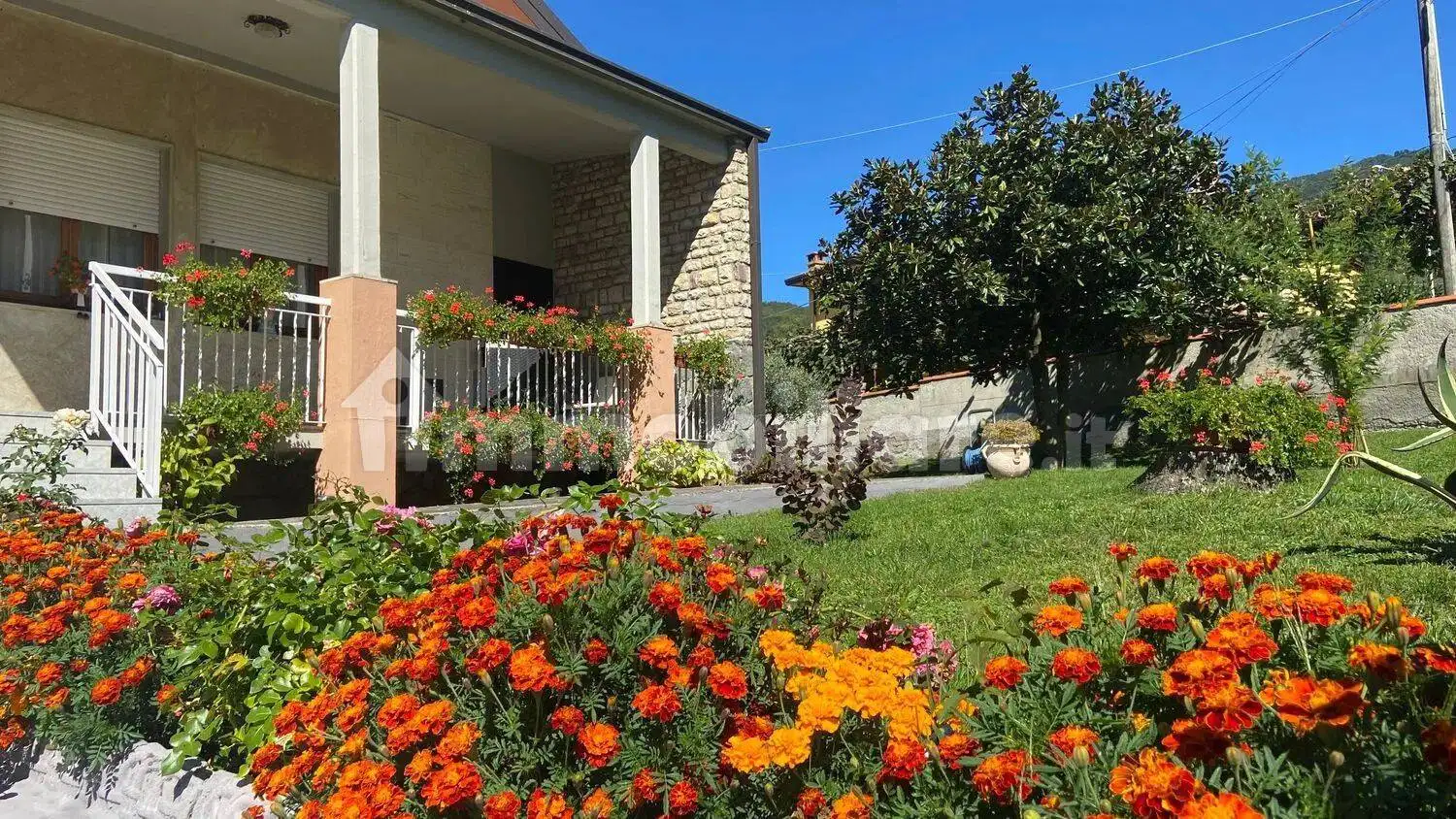 Villa unifamiliare via Della Garfagnana, 52, Casola in Lunigiana - foto 2