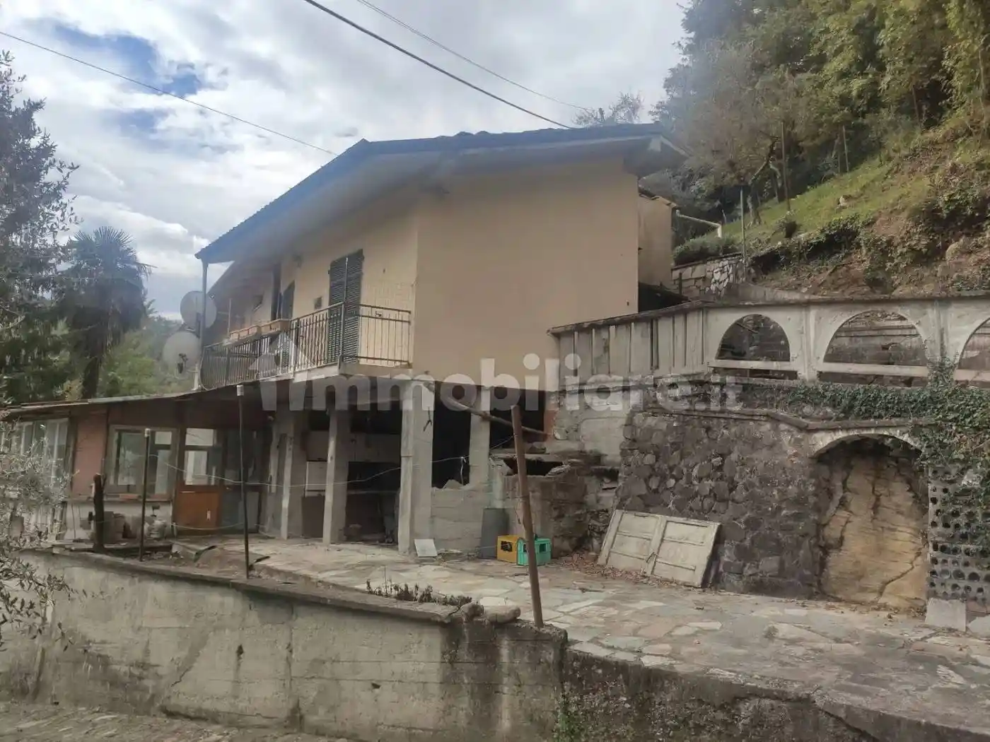 Villa in vendita a Fivizzano