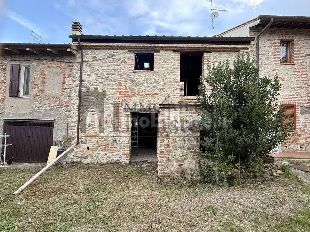 Casa indipendente in vendita a Castiglione del Lago