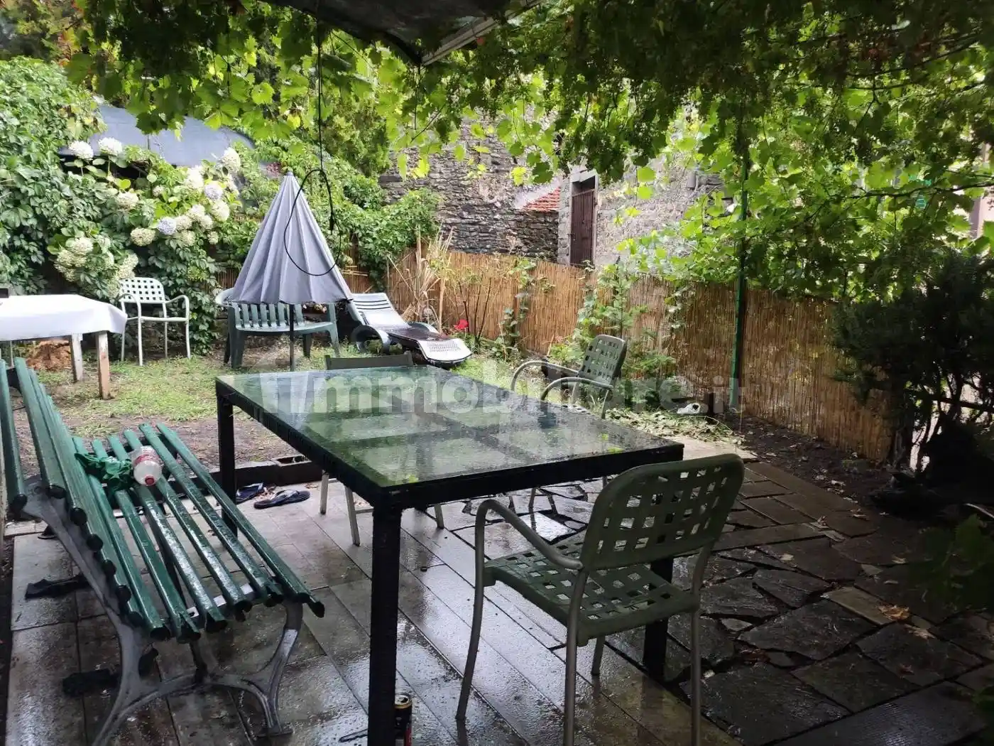 Villa in vendita a Comano