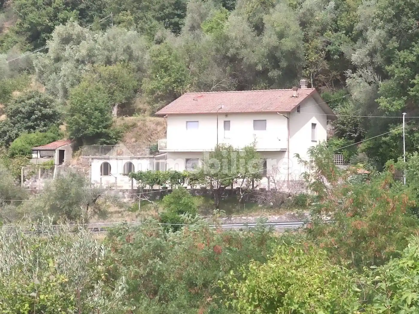 Villa in vendita a Podenzana