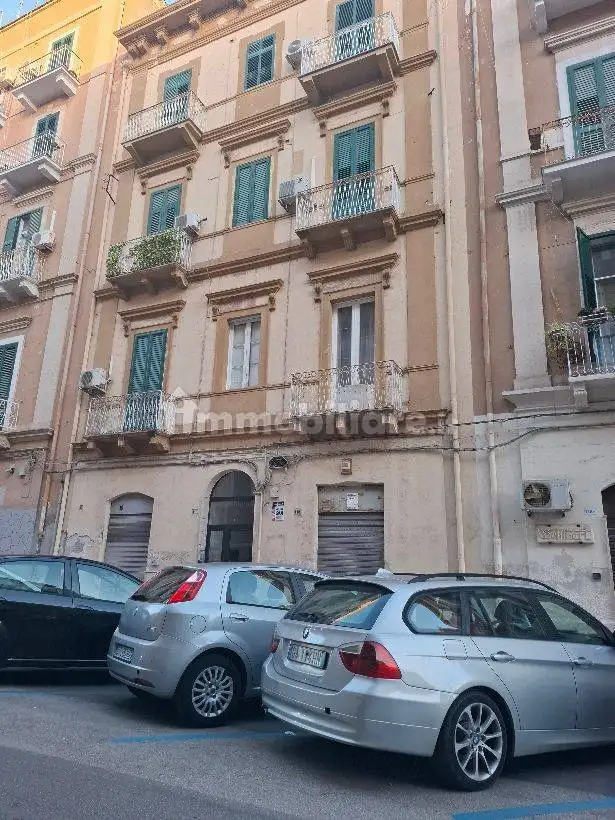 Appartamento in affitto a Taranto