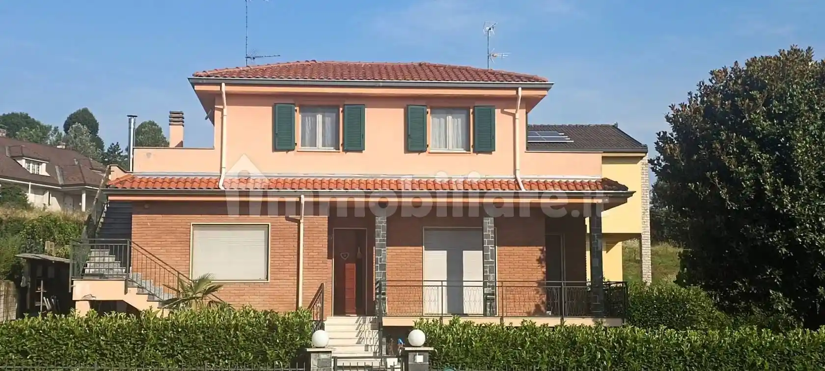 Villa in vendita a Valenza