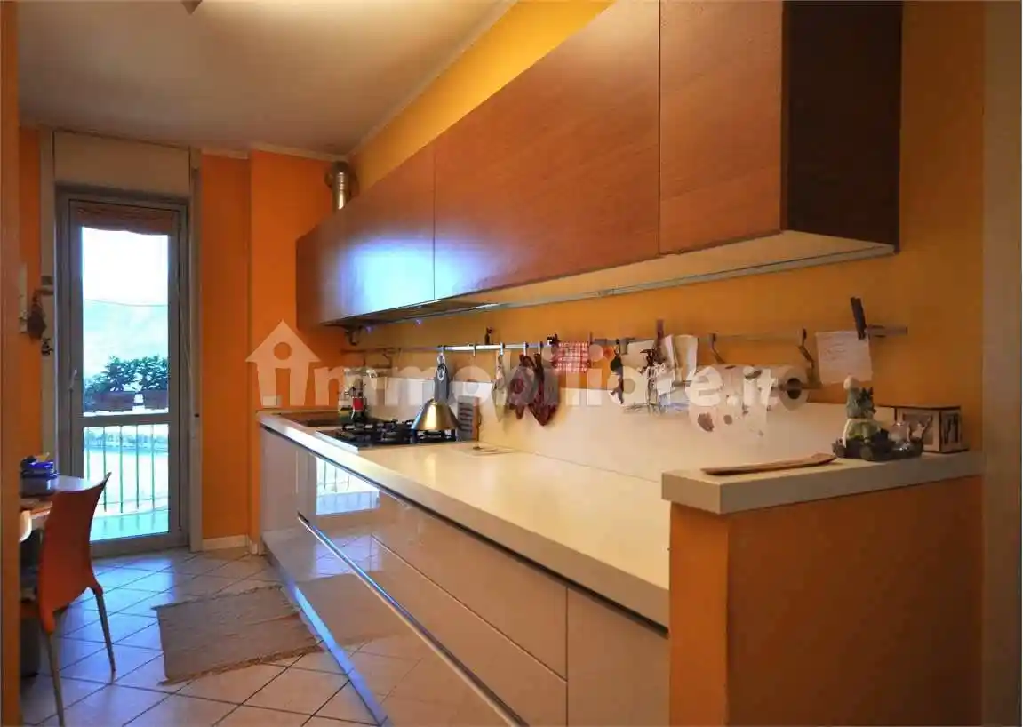 Trilocale piazza della Repubblica, 19, Villadossola - foto 4