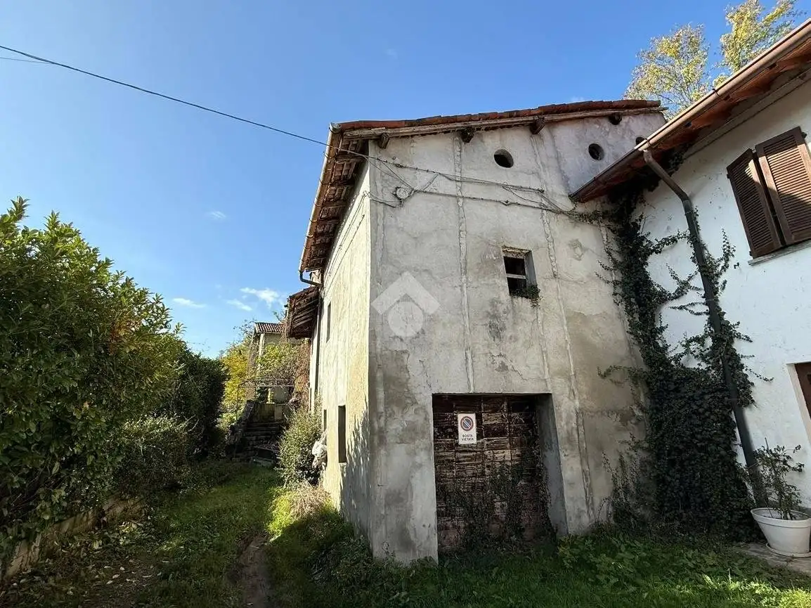 Rustico - Casale in vendita a Biassono