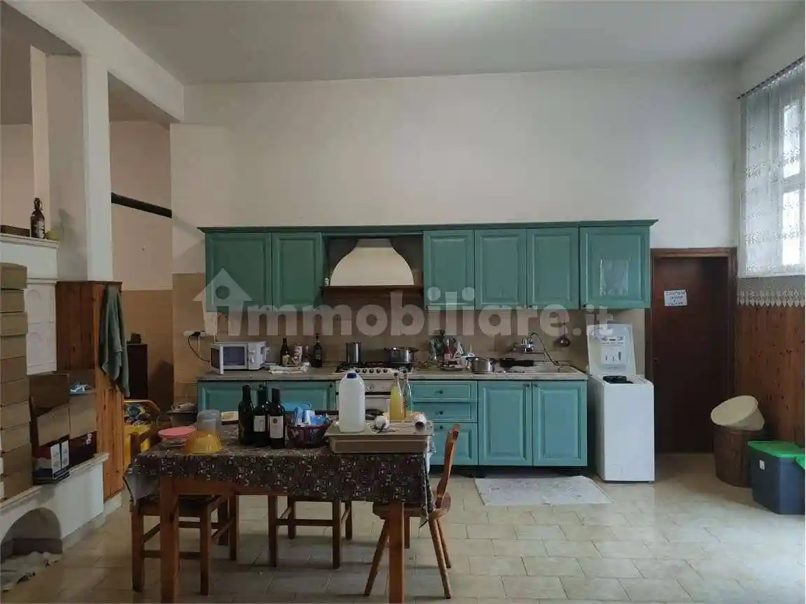 Palazzo - Edificio in vendita a Buttapietra