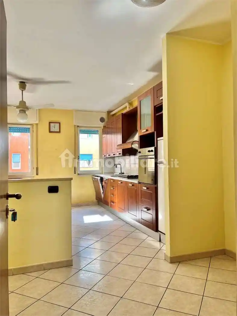 Appartamento in vendita a Limbiate