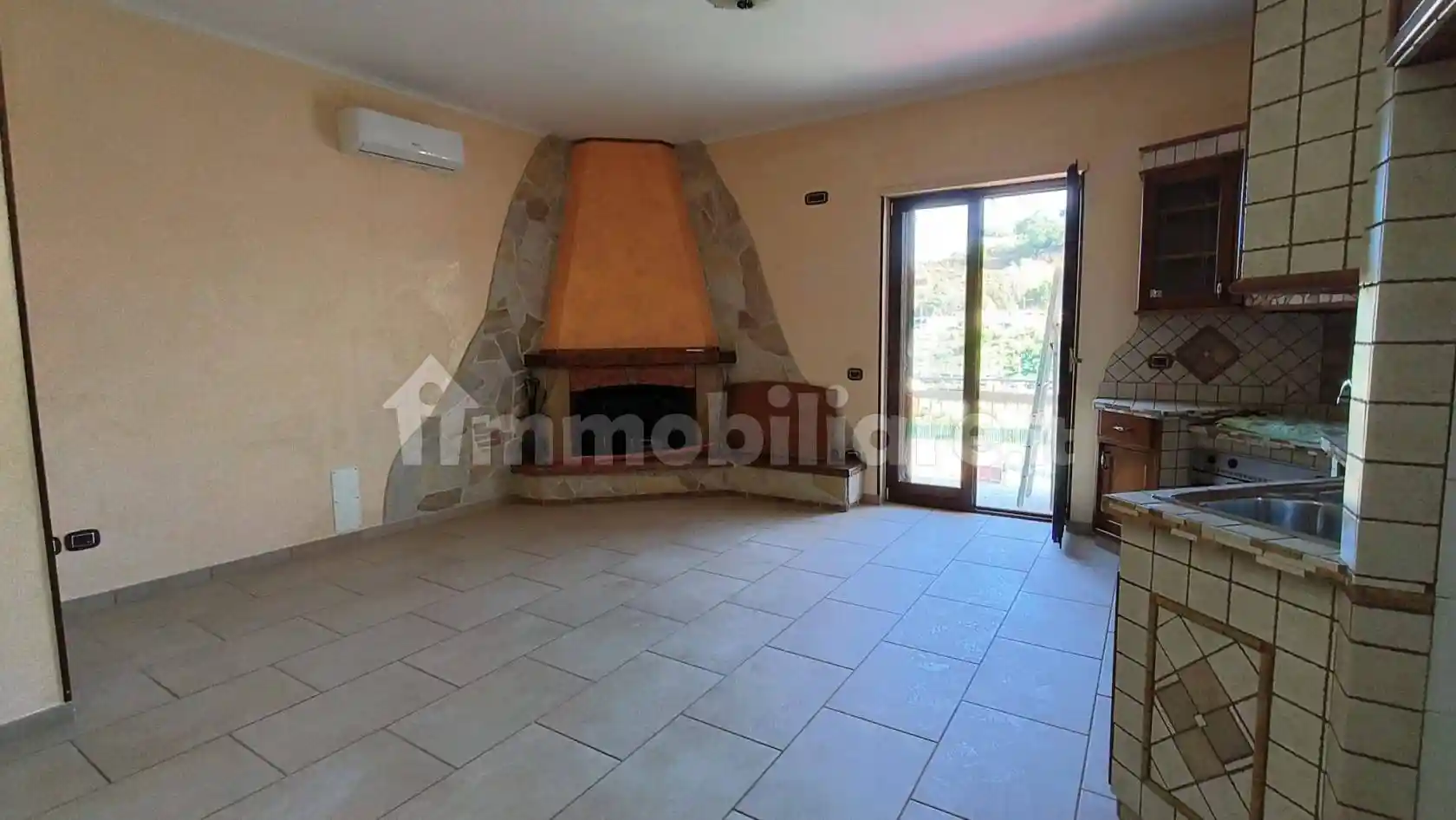 Quadrilocale via Antiniana, Agnano, Pozzuoli - foto 2