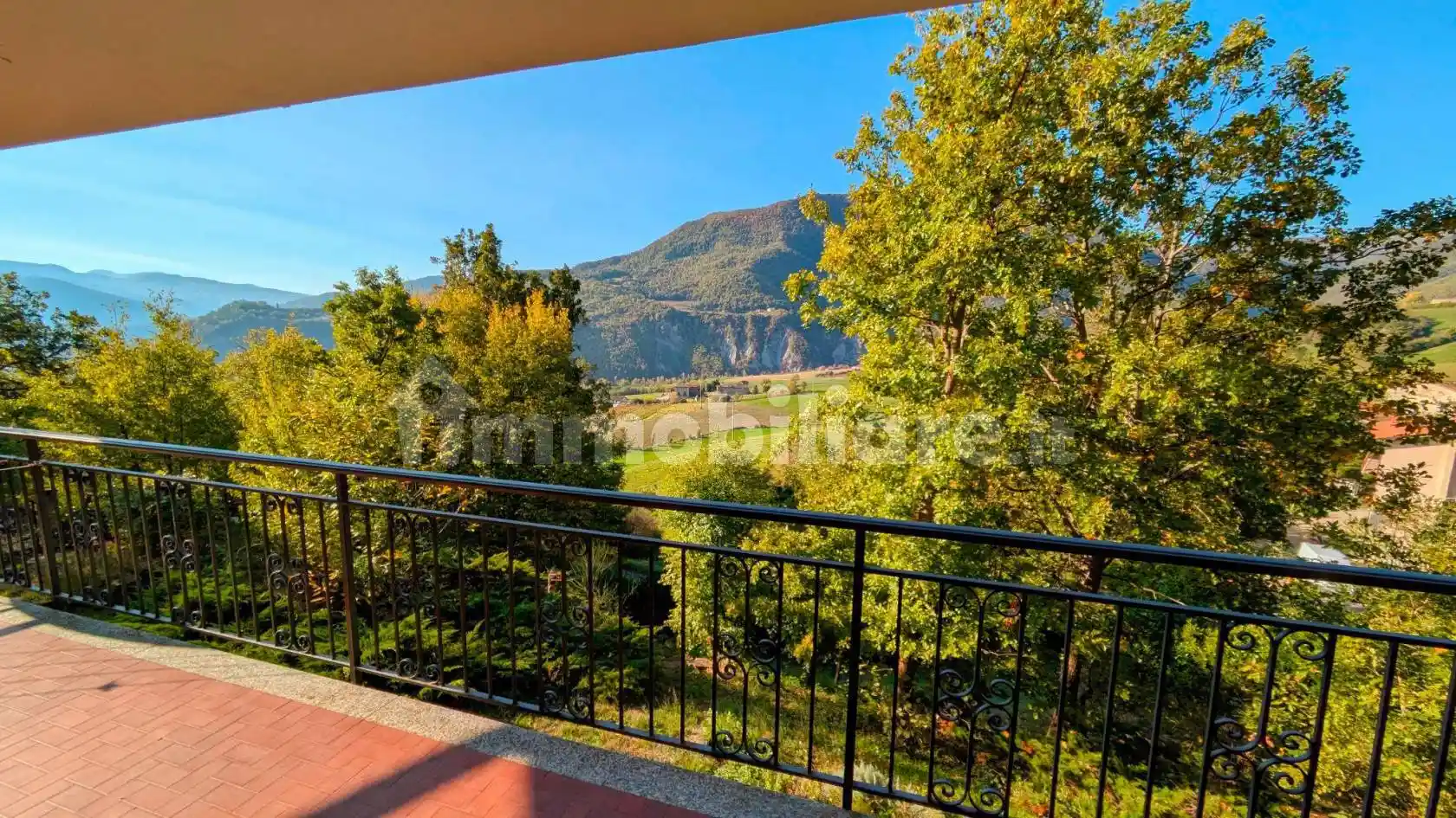 Villa unifamiliare 163 m², Bobbio - foto 2