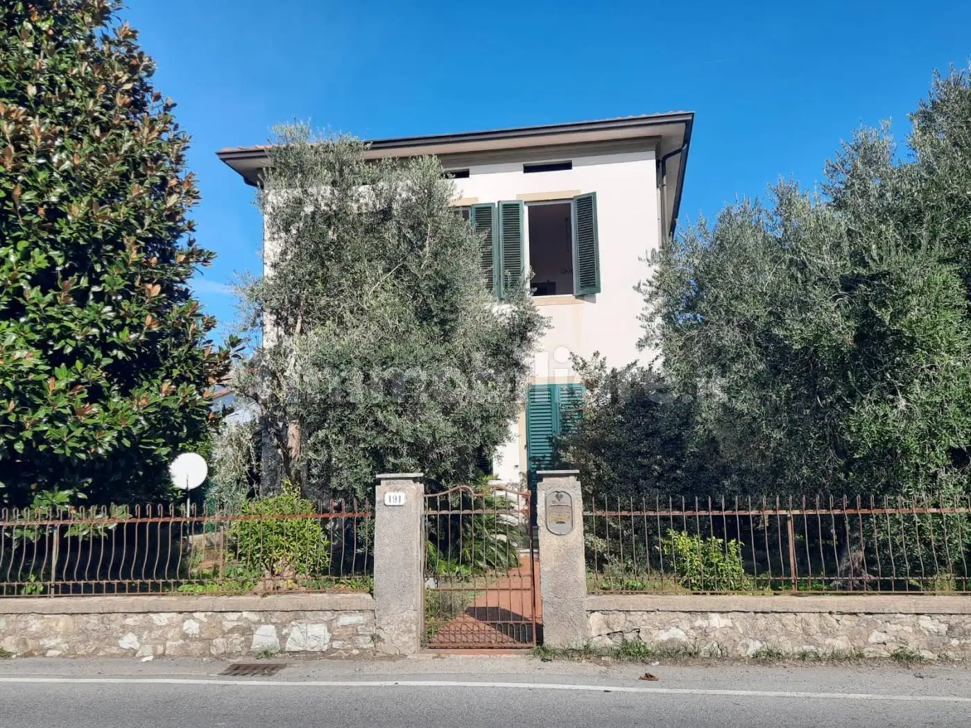Villa in vendita a Lucca