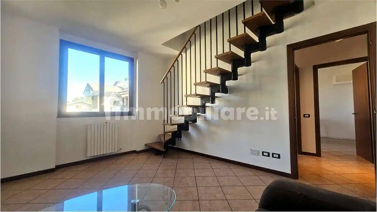 Trilocale via 8 Marzo, 1, Cavenago di Brianza - foto 2