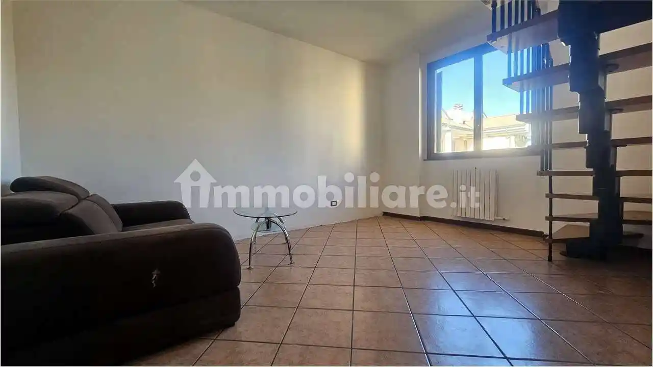 Trilocale via 8 Marzo, 1, Cavenago di Brianza - foto 3