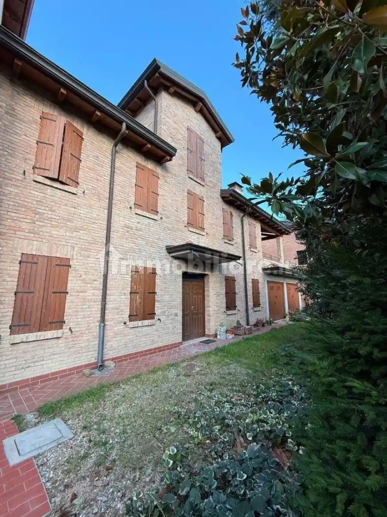 Villetta a schiera in vendita a Cavezzo