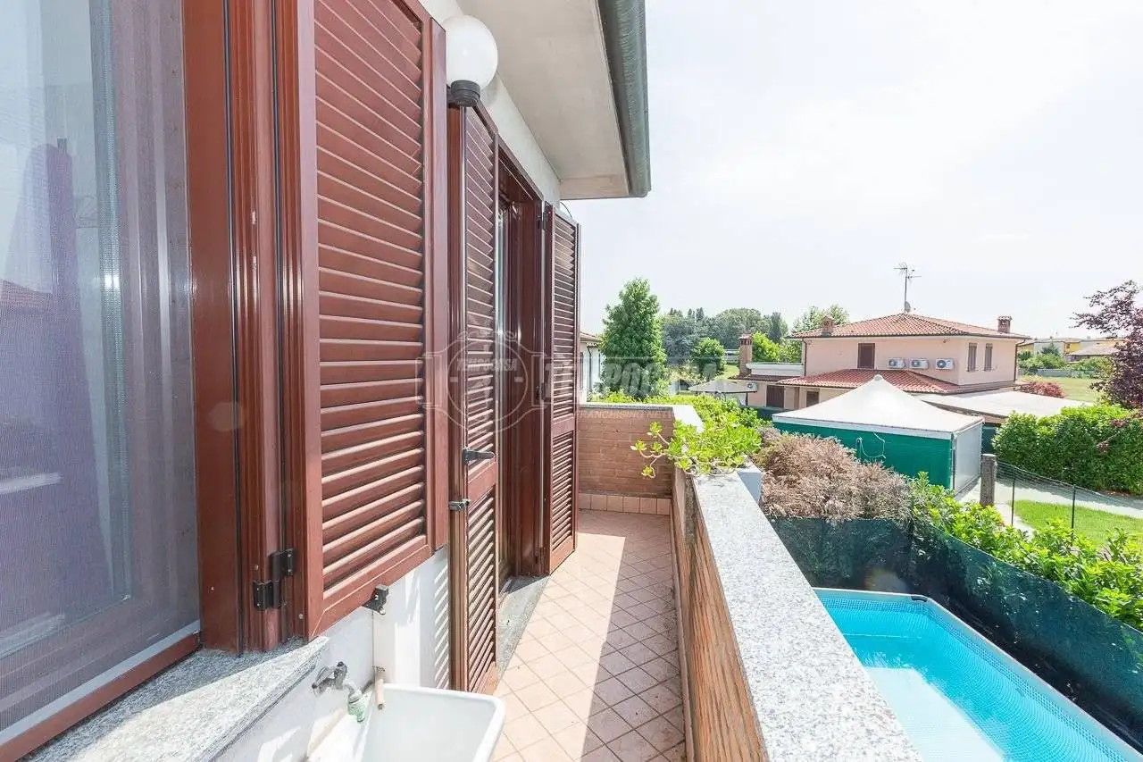 Villa bifamiliare, nuova, 180 m², Centro, Arzago d'Adda - foto 4