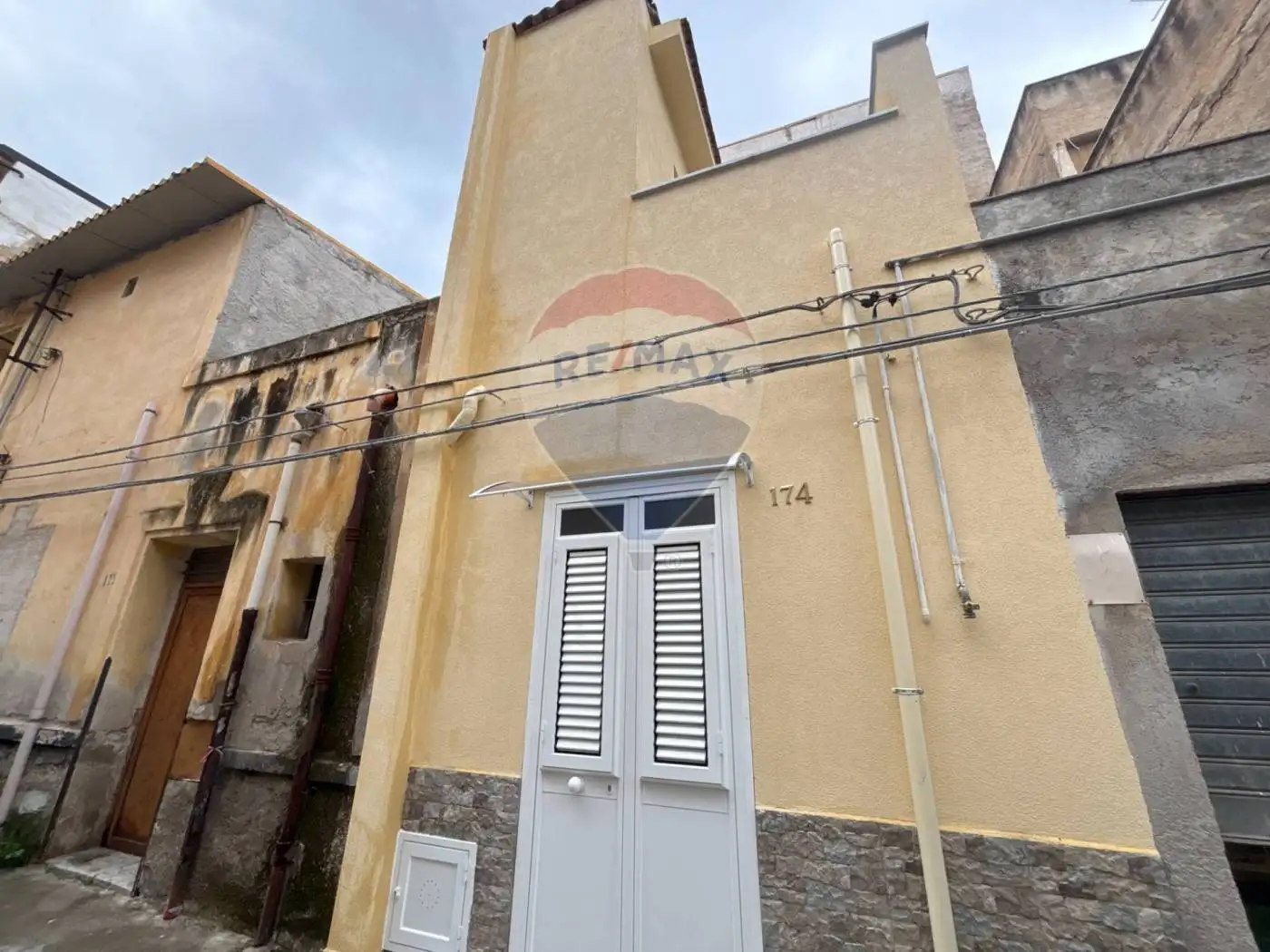 Casa indipendente in affitto a Cinisi