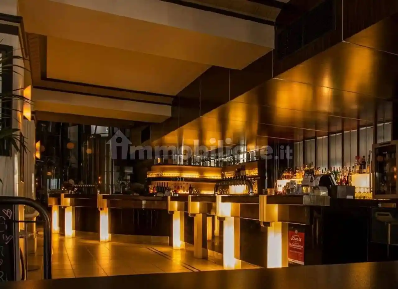 Palazzo - Edificio in Vendita - foto 2