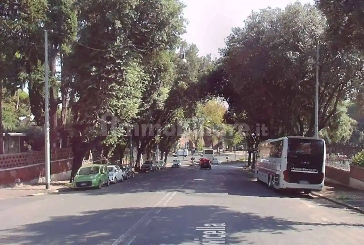 Palazzo - Edificio in Vendita - foto 2