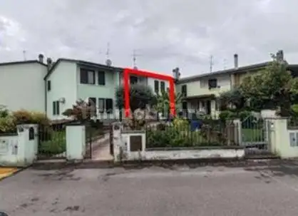 Villa in asta a Azzano Mella