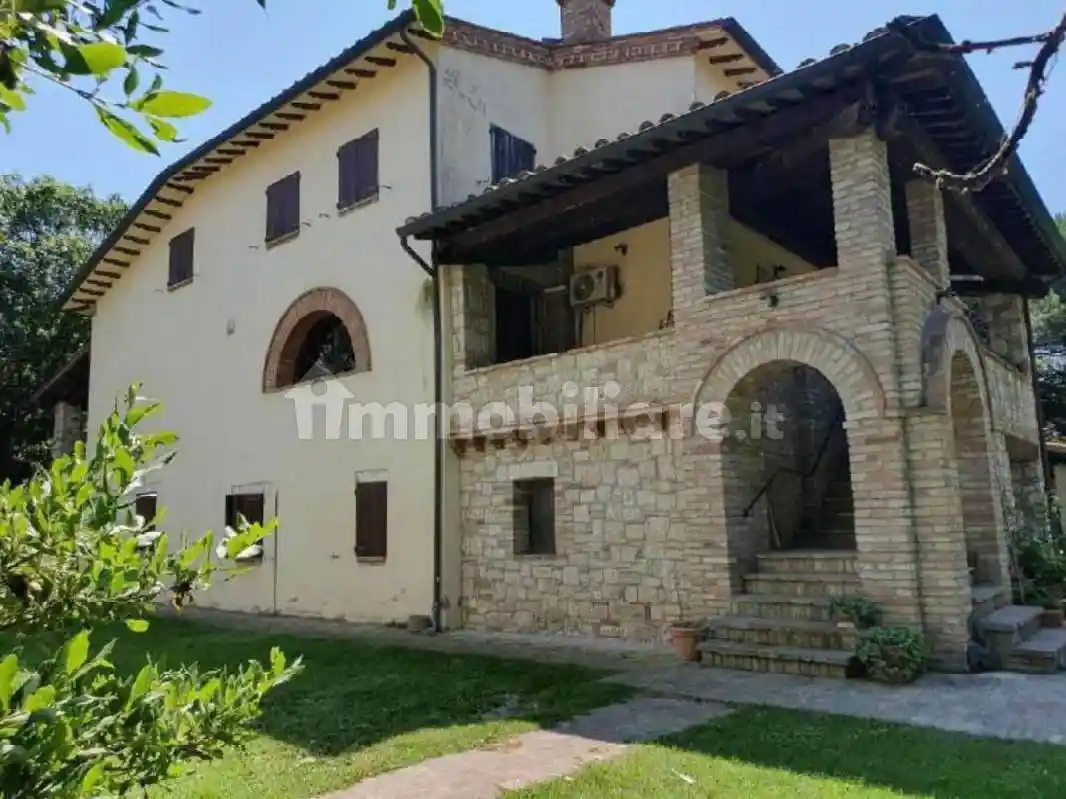 Appartamento all'asta via della Colonnetta 71, Castiglione del Lago - foto 5