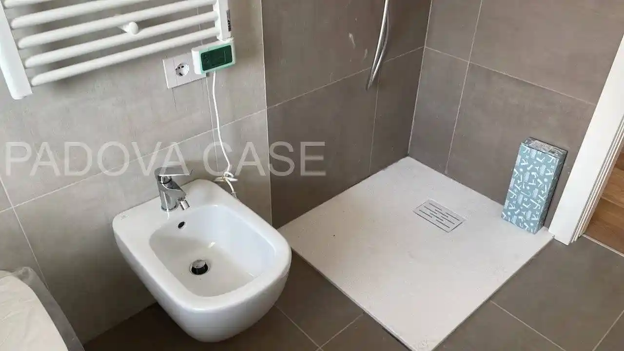 Quadrilocale via comino, Madonna Pellegrina, Padova - foto 4