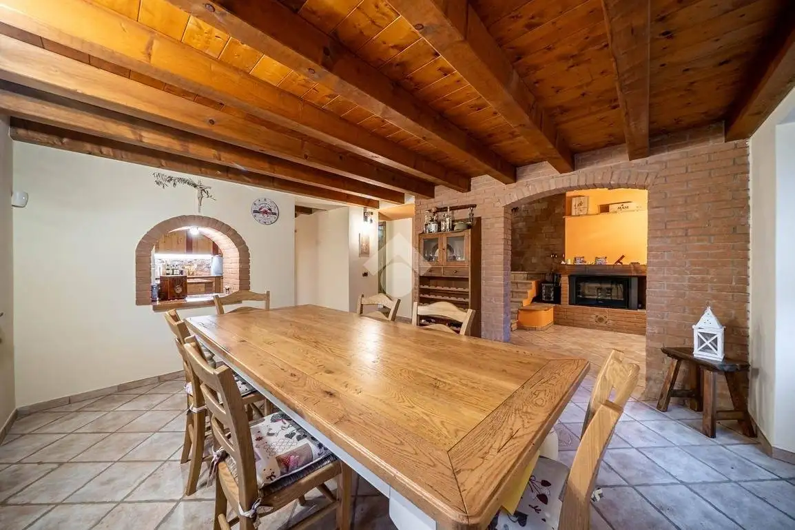 Villa unifamiliare via SP36a, Badia Calavena - foto 4