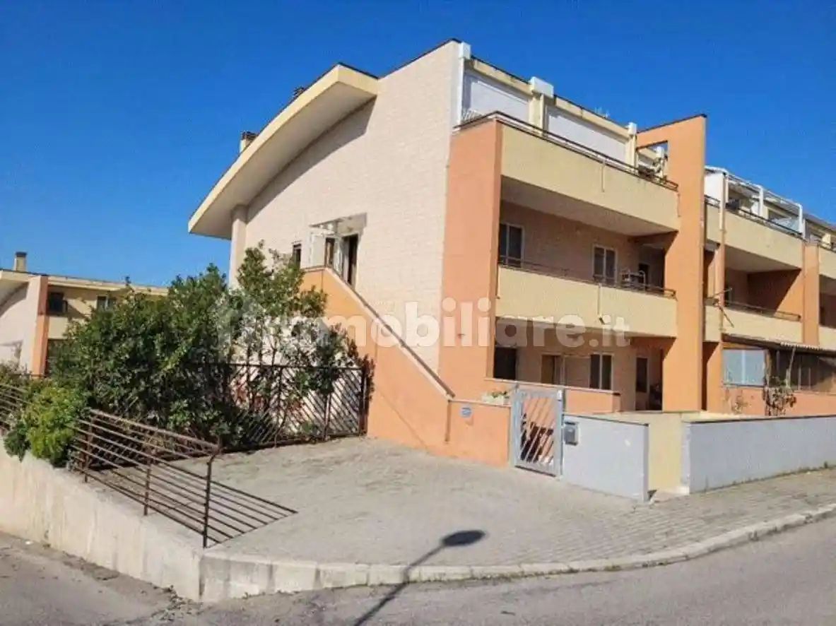 Appartamento all'asta via Rec. Nino Rota 39, Matera - foto 2