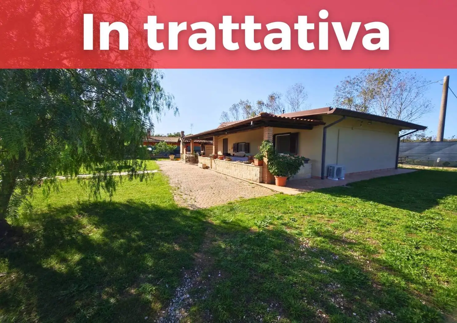 Villa in vendita a Latina