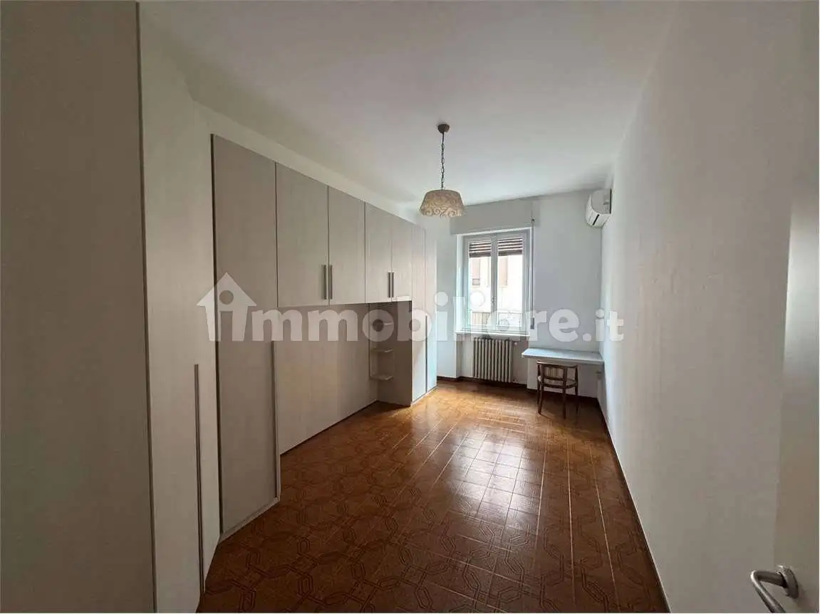 Trilocale ottimo stato, primo piano, Centro Storico, Voghera - foto 3