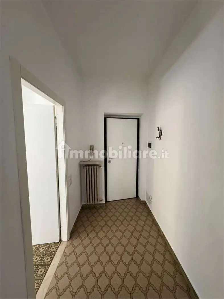 Trilocale ottimo stato, primo piano, Centro Storico, Voghera - foto 5