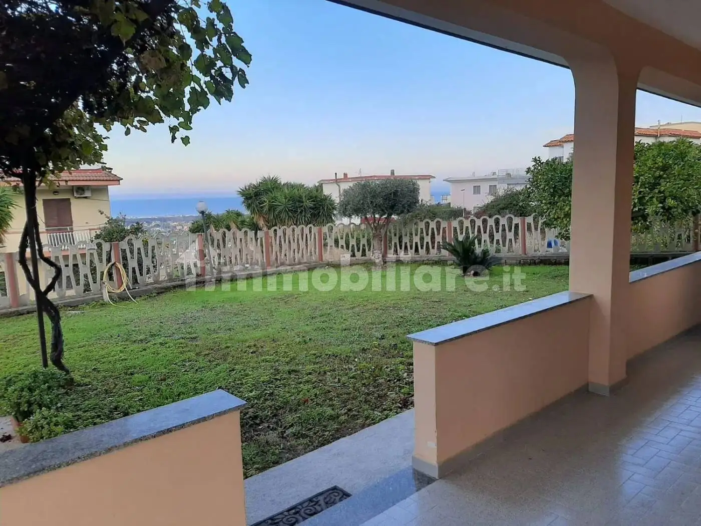 Villa in affitto a Pozzuoli