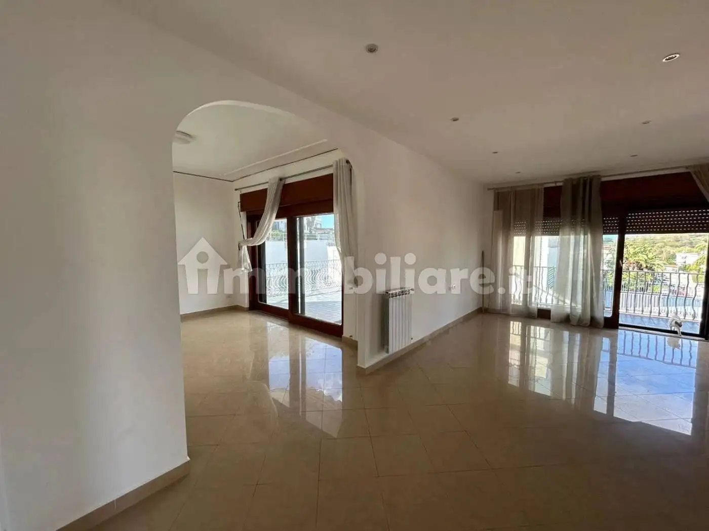 Villa in affitto a Pozzuoli