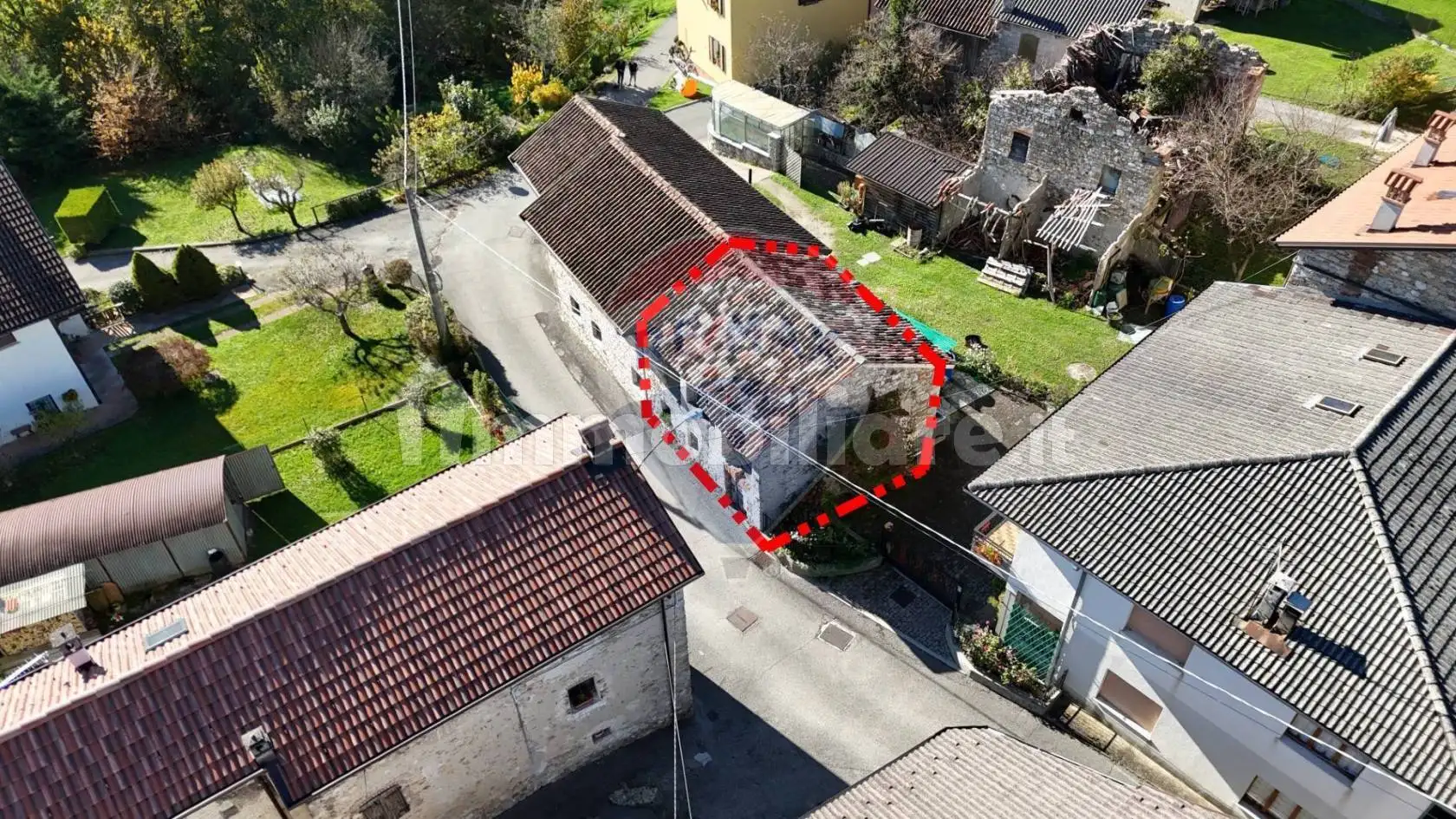 Rustico - Casale in vendita a Borgo Valbelluna