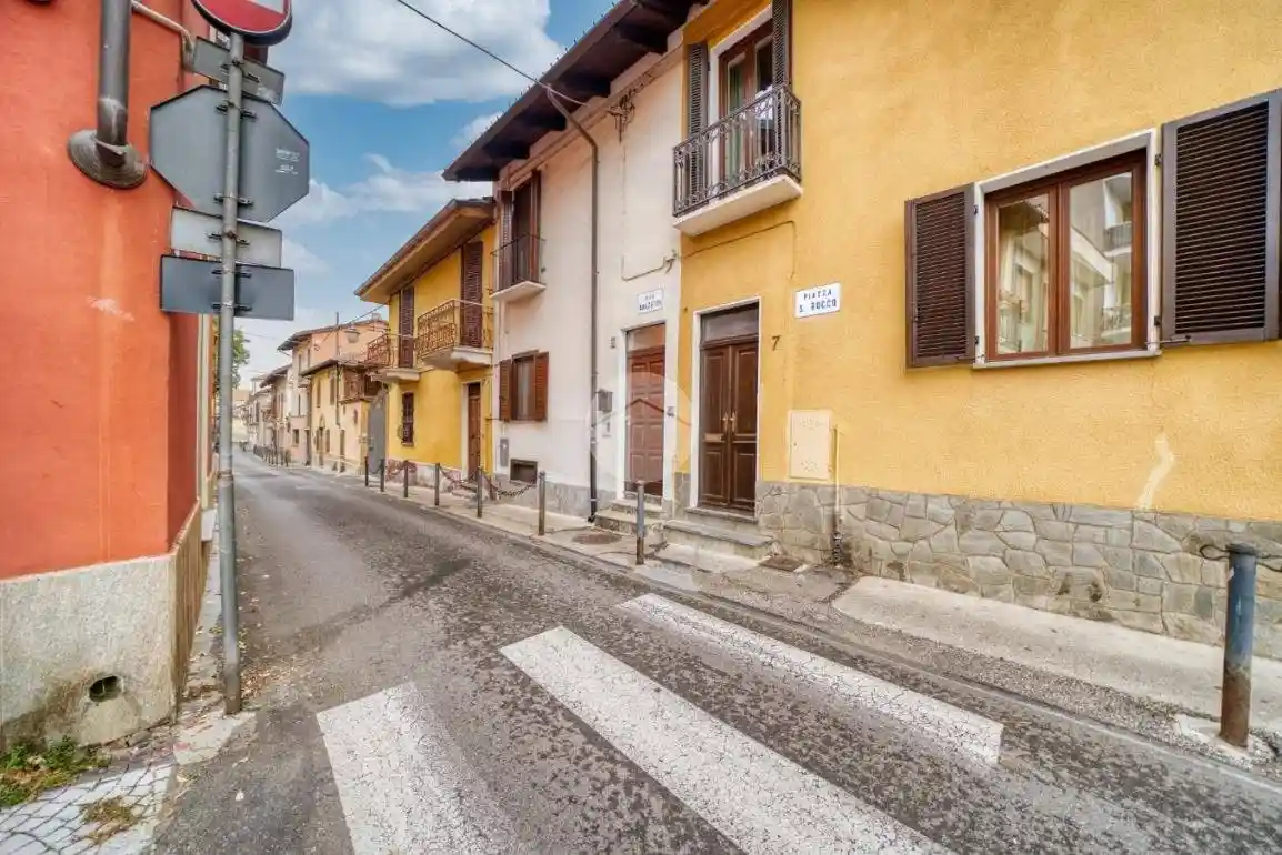 Casa indipendente in vendita a Rivoli