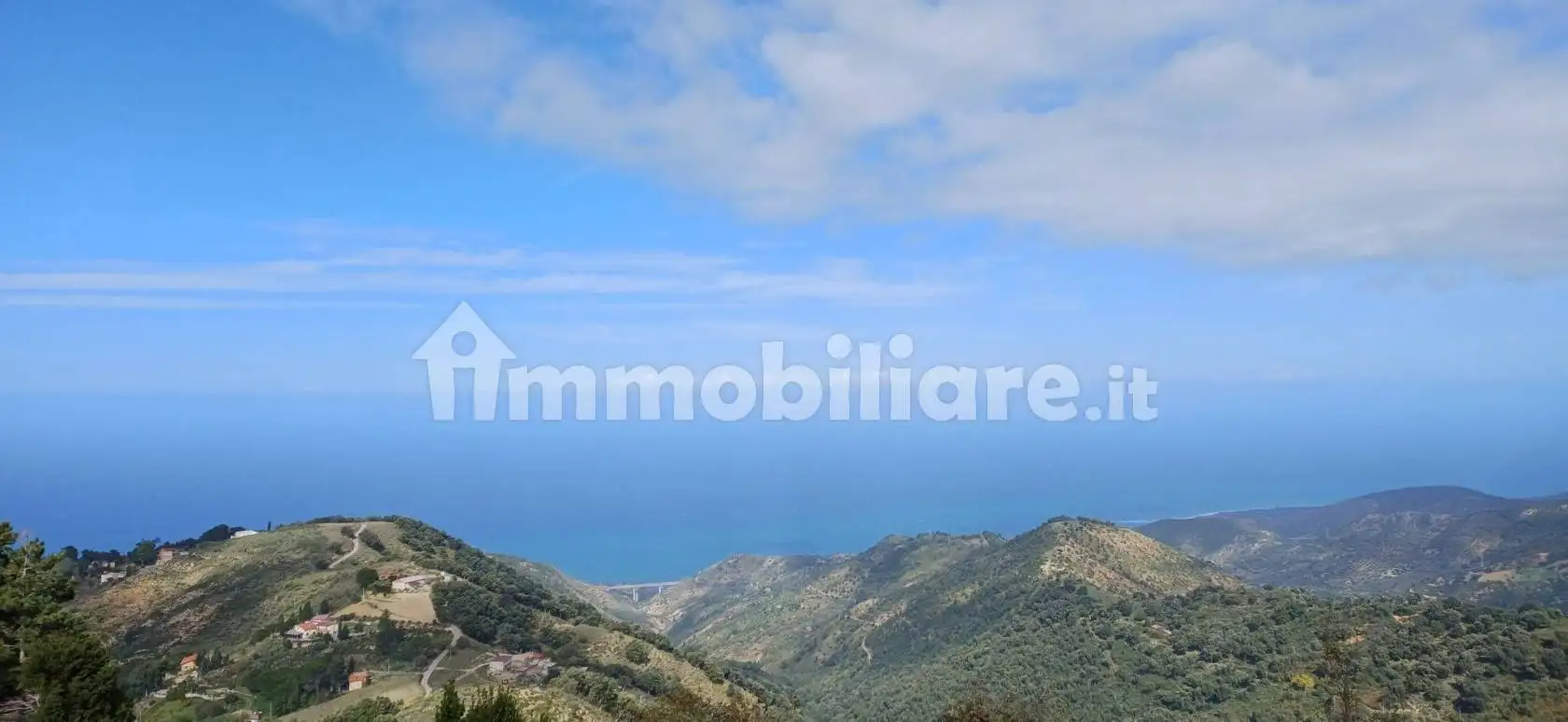 Villa in vendita a Santo Stefano di Camastra